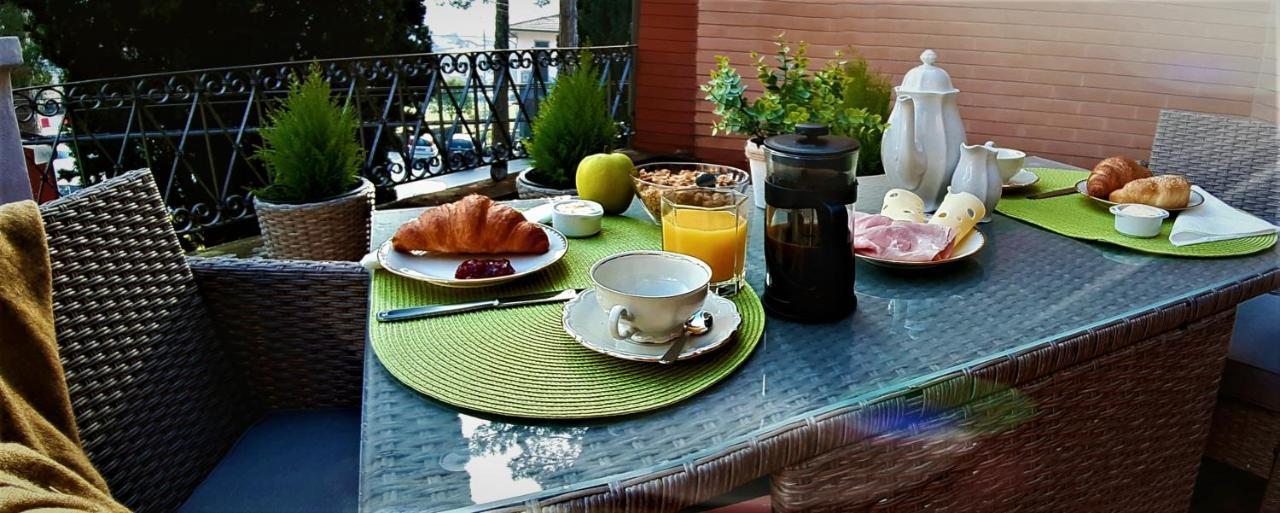 Monti di Licciana Nardi Monti Guesthouse المظهر الخارجي الصورة