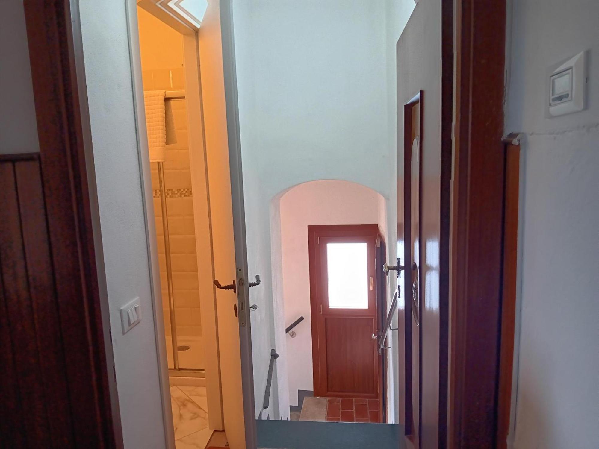 Monti di Licciana Nardi Monti Guesthouse المظهر الخارجي الصورة